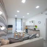 Apartment Nicoletta Rivieraholiday Albenga