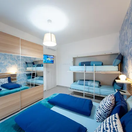 Nicoletta Rivieraholiday * Albenga