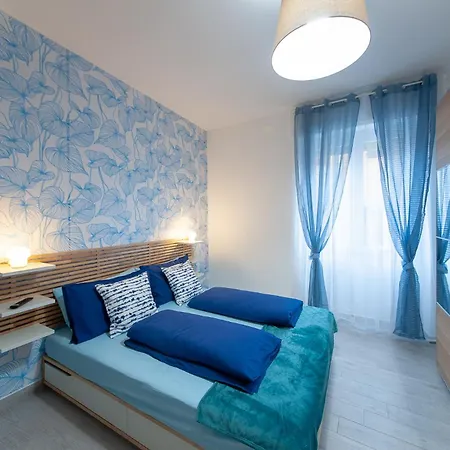 Nicoletta Rivieraholiday Apartment