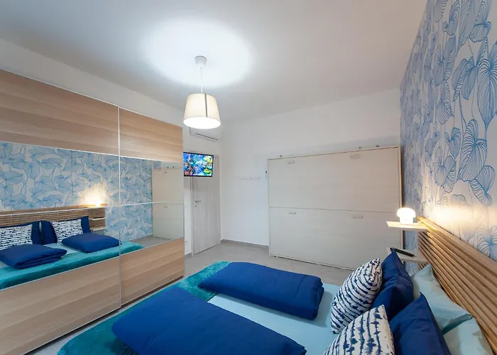 Nicoletta Rivieraholiday